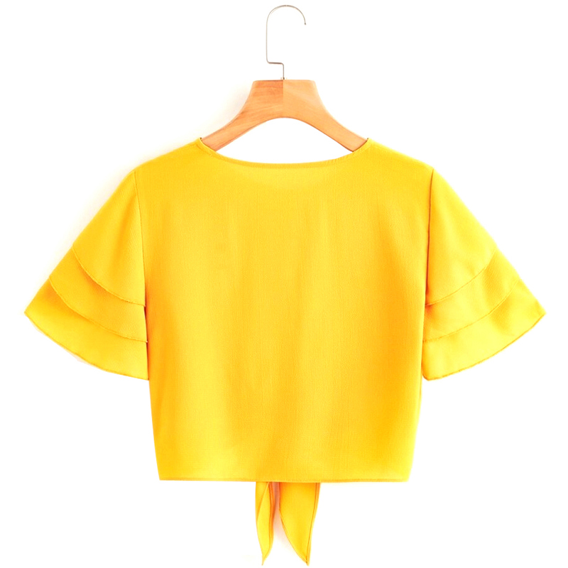 Layed Sleeve Knot Hem Crop Blouse